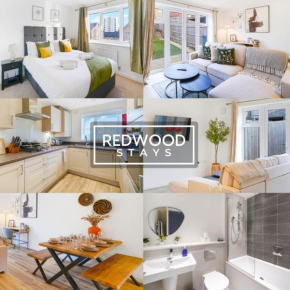 BRAND NEW! 3 Bed 2 Bath House, NEAR HOSPITAL, With FREE x2 Parking & Wi-Fi By REDWOOD STAYS